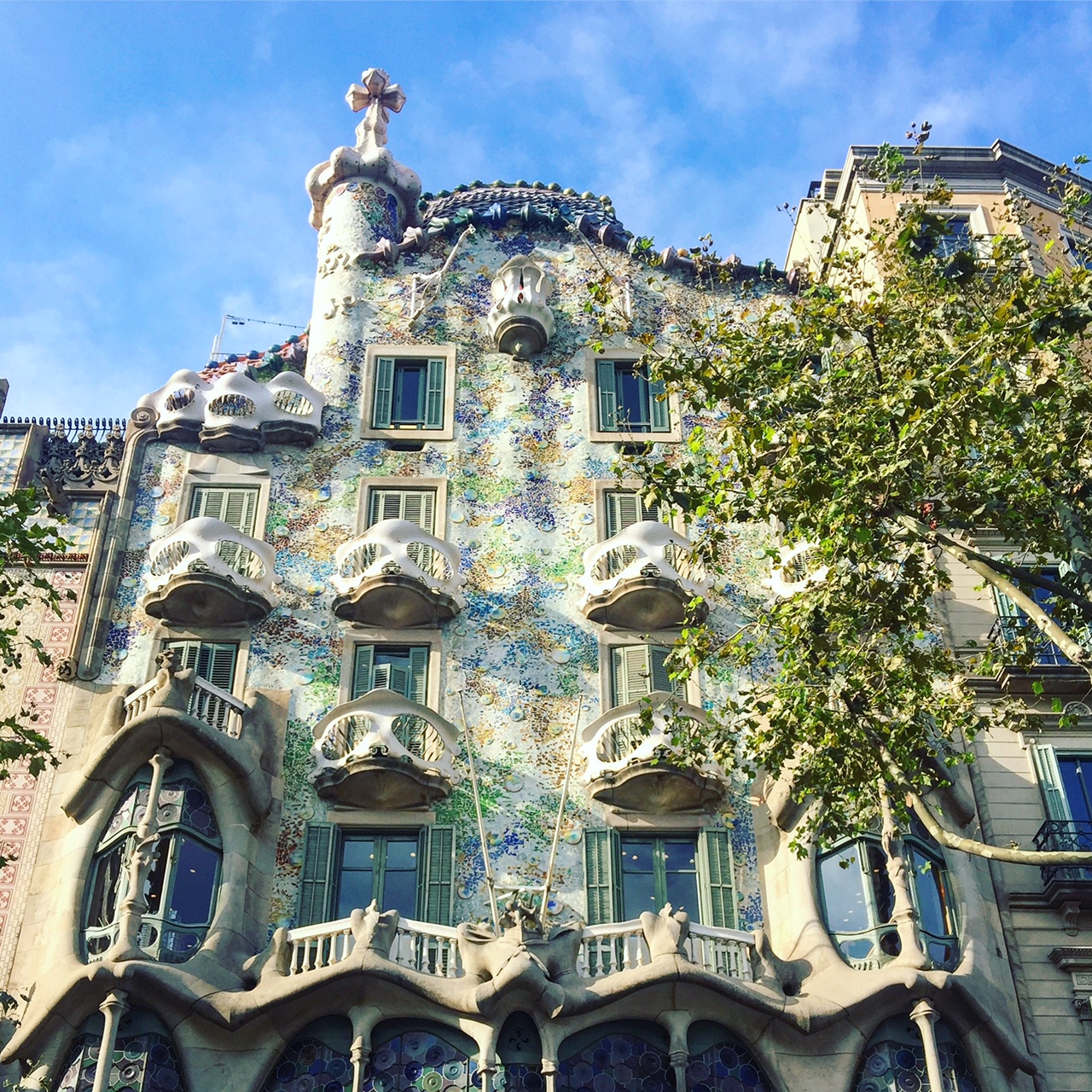 Relax by day, party by night in this bustling destination. The Ultimate Solo Travel Guide To Barcelona A Girls Guide To Travelling Alone
