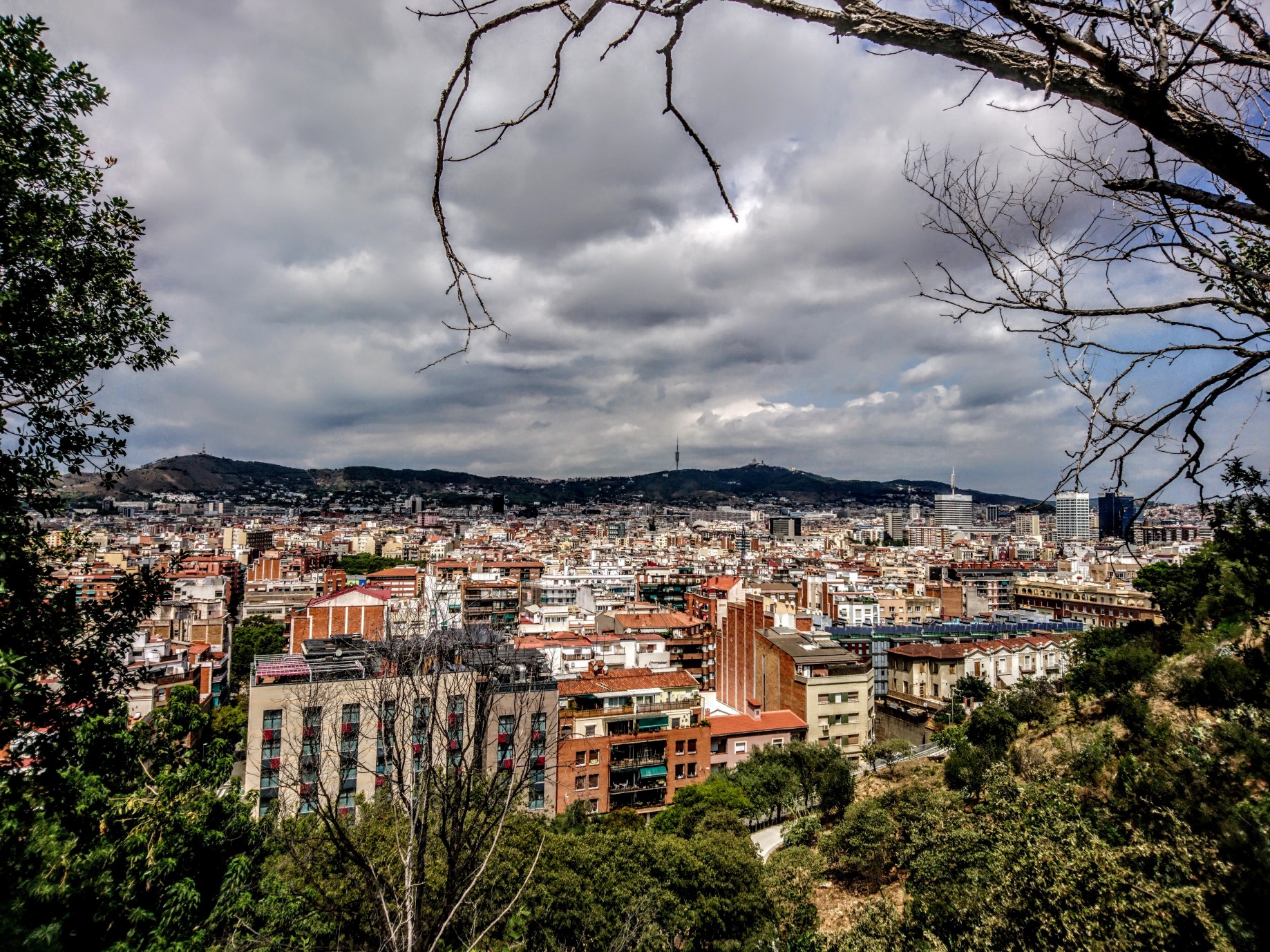 Todos los precios se han encontrado en momondo esta semana. The Beautiful Uniqueness That Is Catalan Identity By Robin Gist Medium