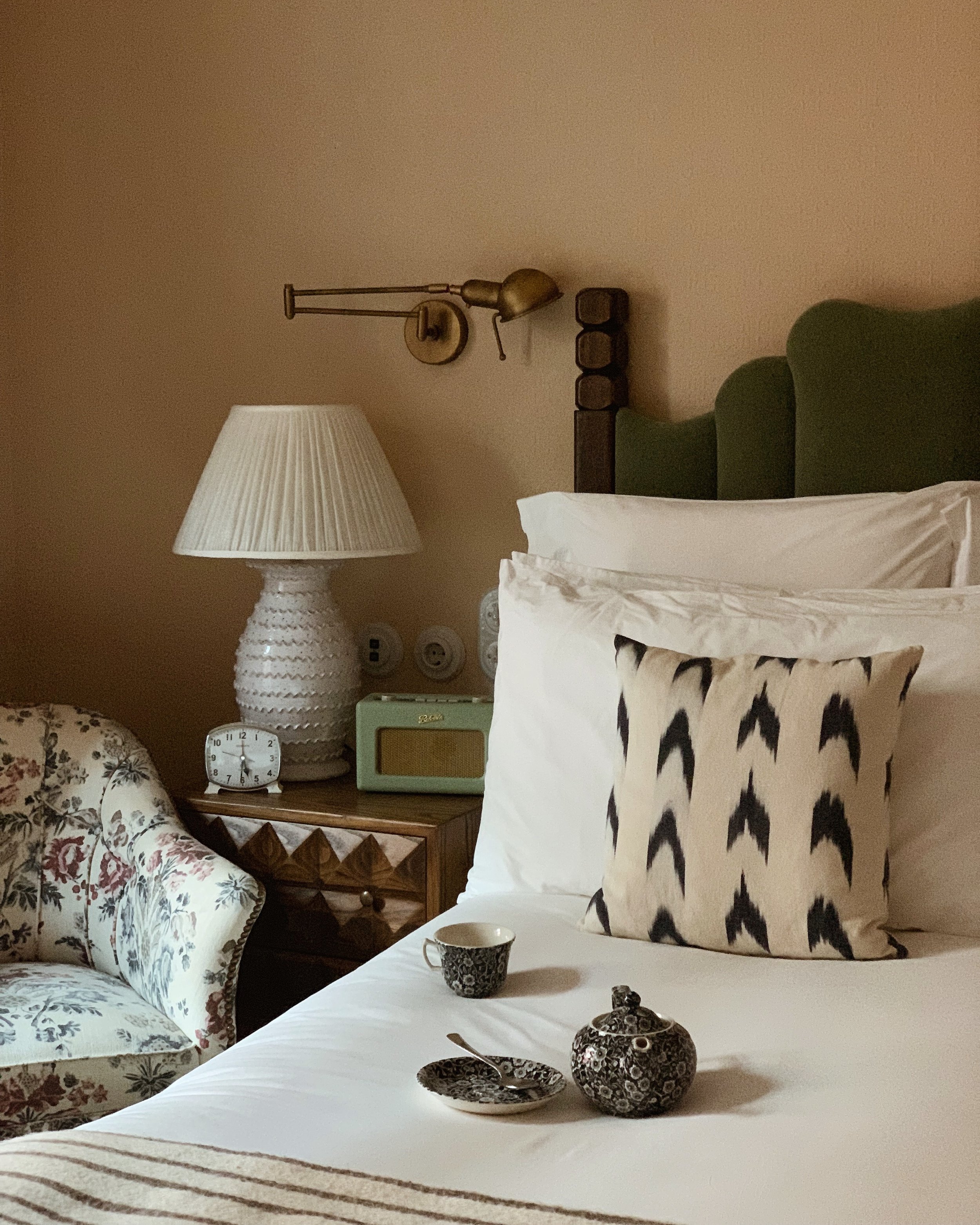 Some offers mentioned below are no longer available. Barcelona Travel Diary Ginagoesto