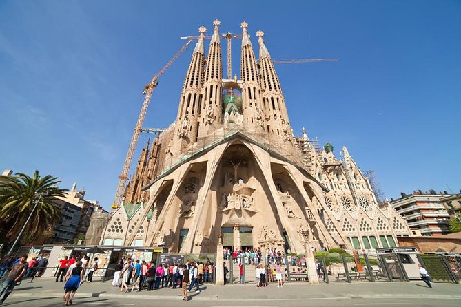 Exploring City Tour At Barcelona&nbsp;Package