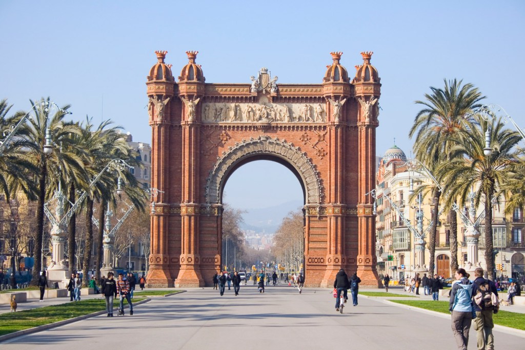 20+ Barcelona Interesting Places&nbsp;Package