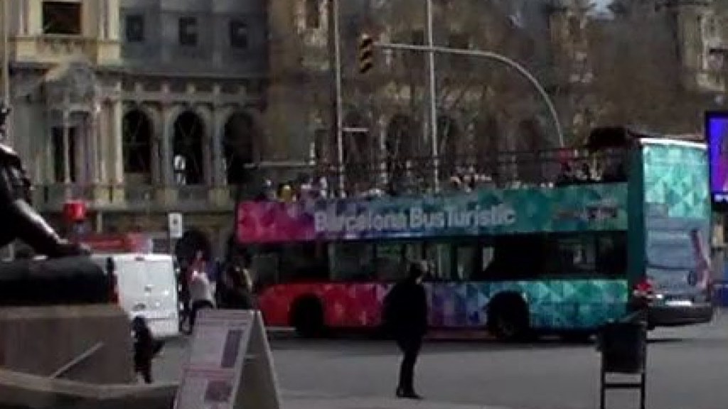 Amazing Red Bus Tour Barcelona Map&nbsp;Packages