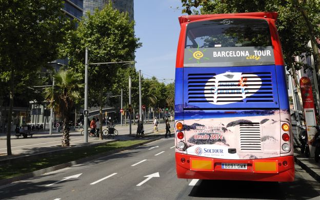 45+ Barcelona City Tour Paradas Package