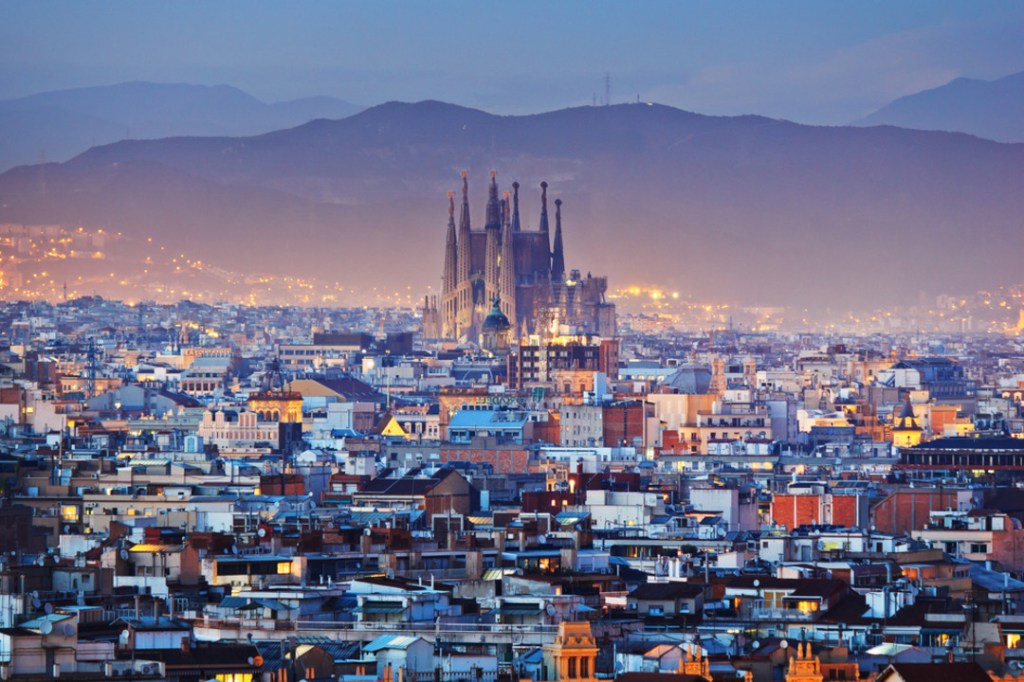 Barcelona Tour From Singapore