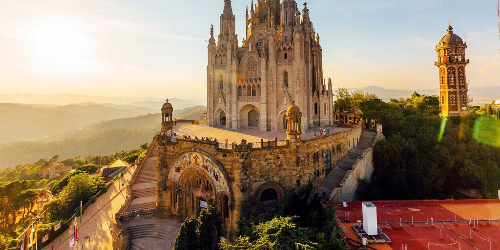 39+ Barcelona Tourism