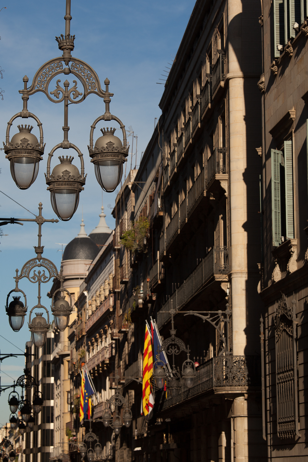 13+ Panoramic City Tour Barcelona Package