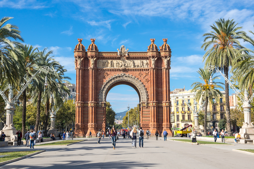 Amazing Attractions To See In Barcelona Package