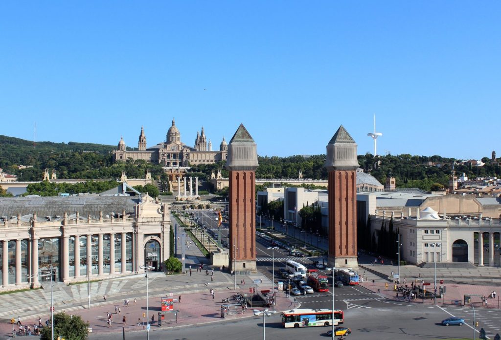 13+ Barcelona Sightseeing Car Package